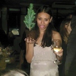 Meet your Posher, Serena